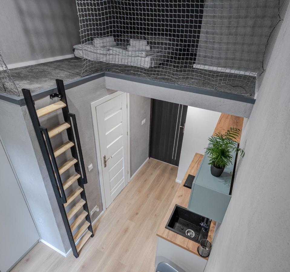 Parkside Fresh Apartments - Old Town Guesthouse - By Upstairs คราคูฟ ภายนอก รูปภาพ